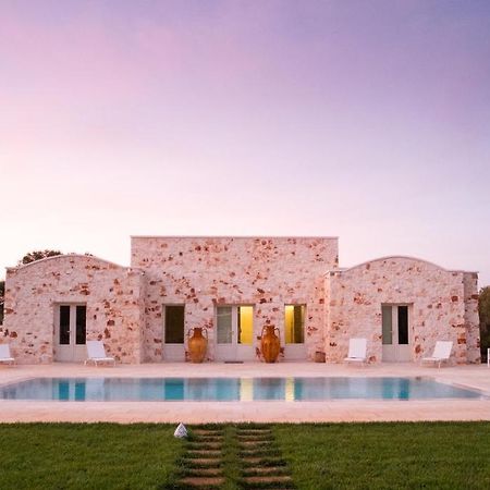 Вілла Casa Tonini Остуні Екстер'єр фото