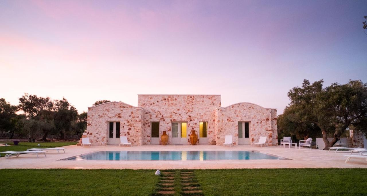 Вілла Casa Tonini Остуні Екстер'єр фото